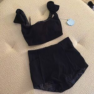 Pop Flex Black 2-Piece Bathing Suit Size Small